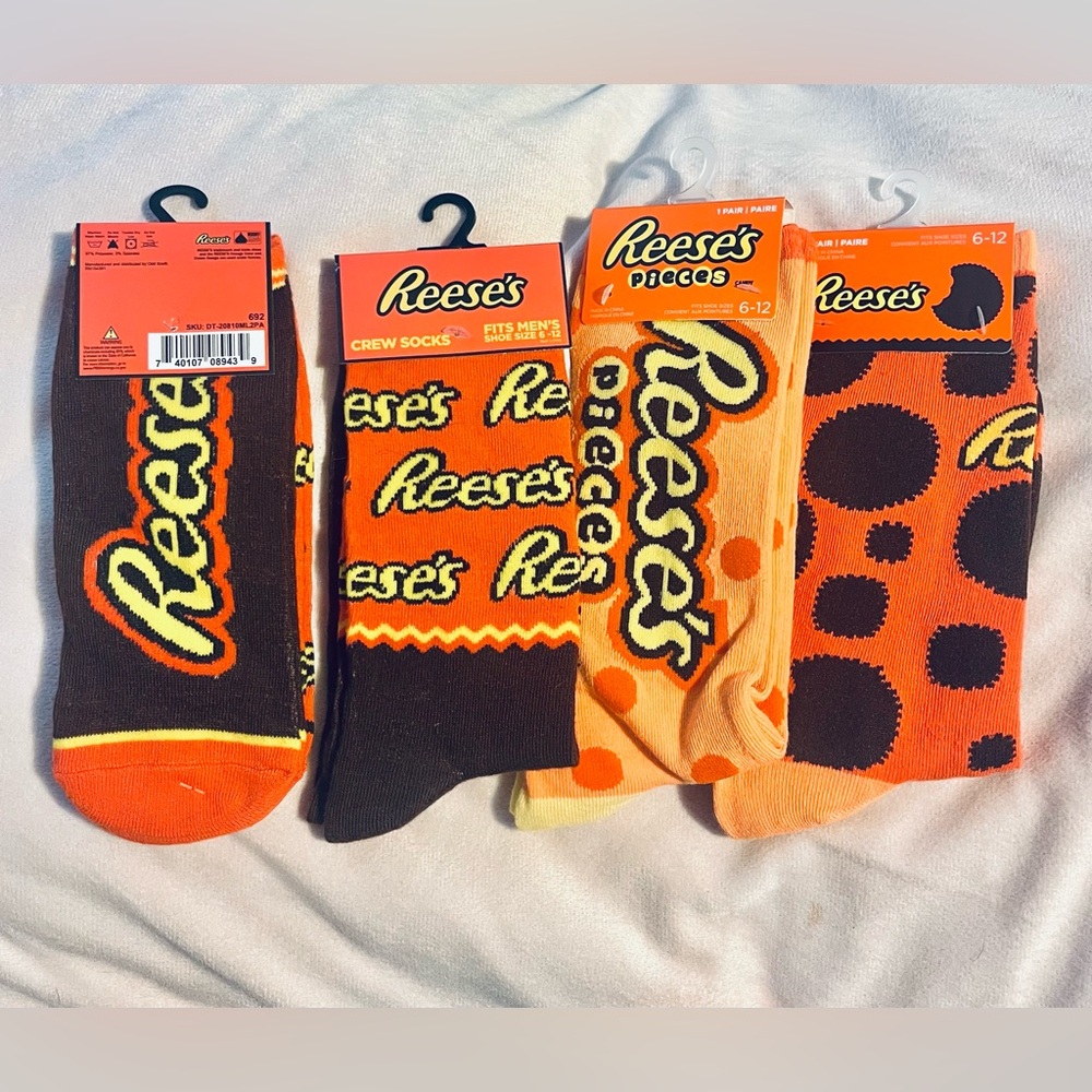 Reese’s Pieces & Peanut Butter Cups Crew/Ankle Socks ~ 5 Pairs Total